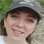 Profesora de música para todas las edades de oboe y lenguaje musical. Historia de la música sólo grado elemental y profesional